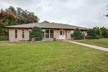 Shingle Roofing Contractors in Grand Prairie TX | Calix Roofing and Remodeling INC